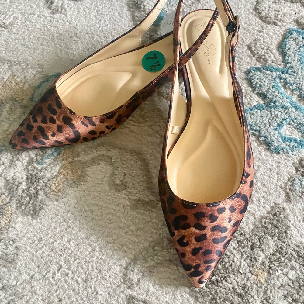Jessica Simpson Brown Leopard Print Flats